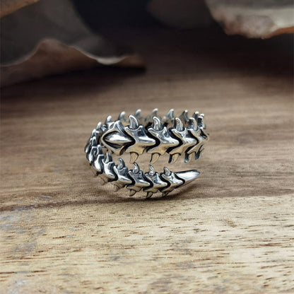 Adjustable Geometric Alloy Spine Ring